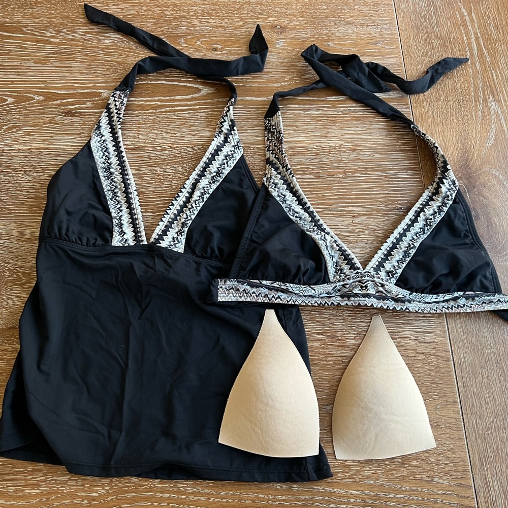 Athleta TWO bikini / tanking tops size XS